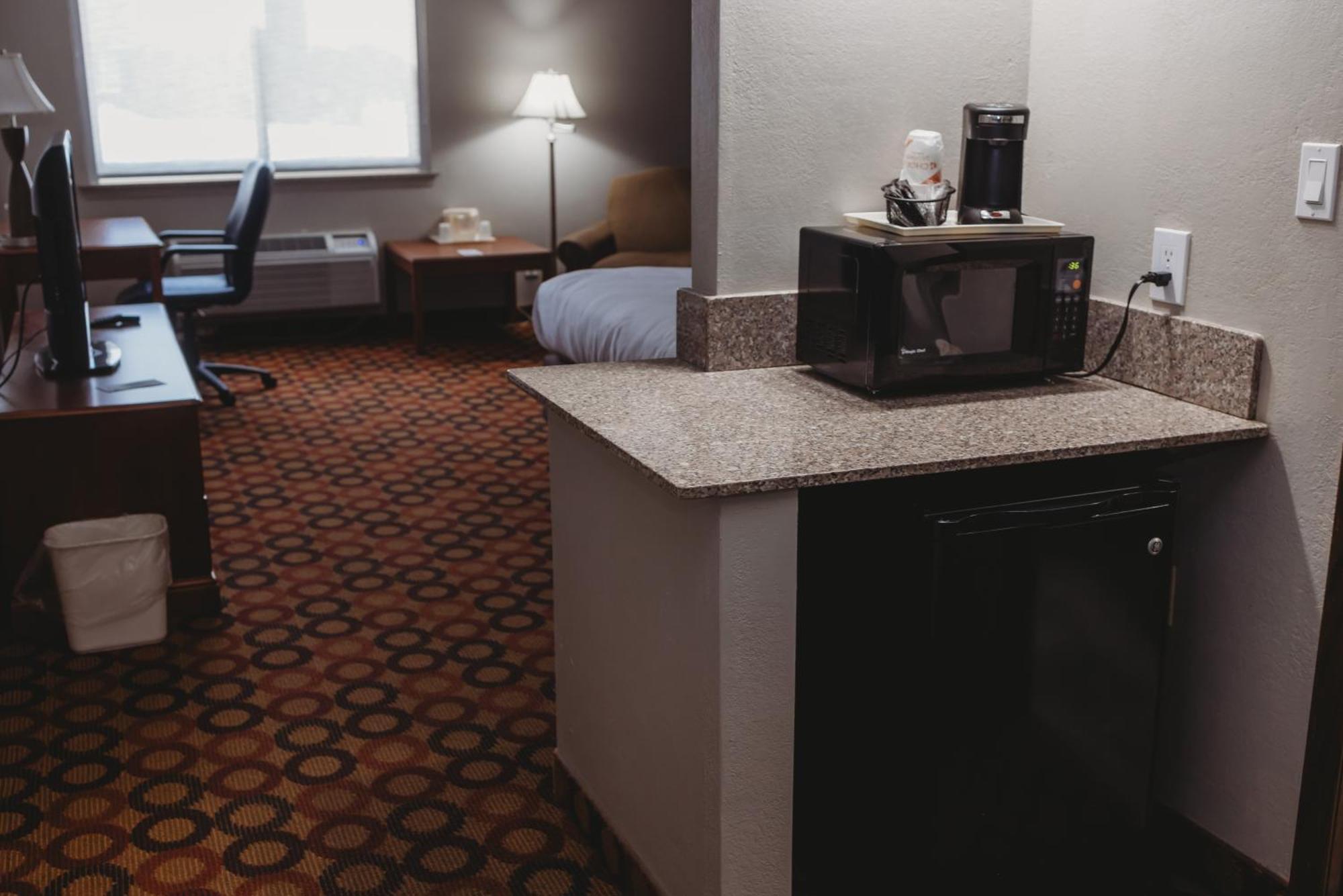 Americinn By Wyndham Appleton Downtown Ngoại thất bức ảnh